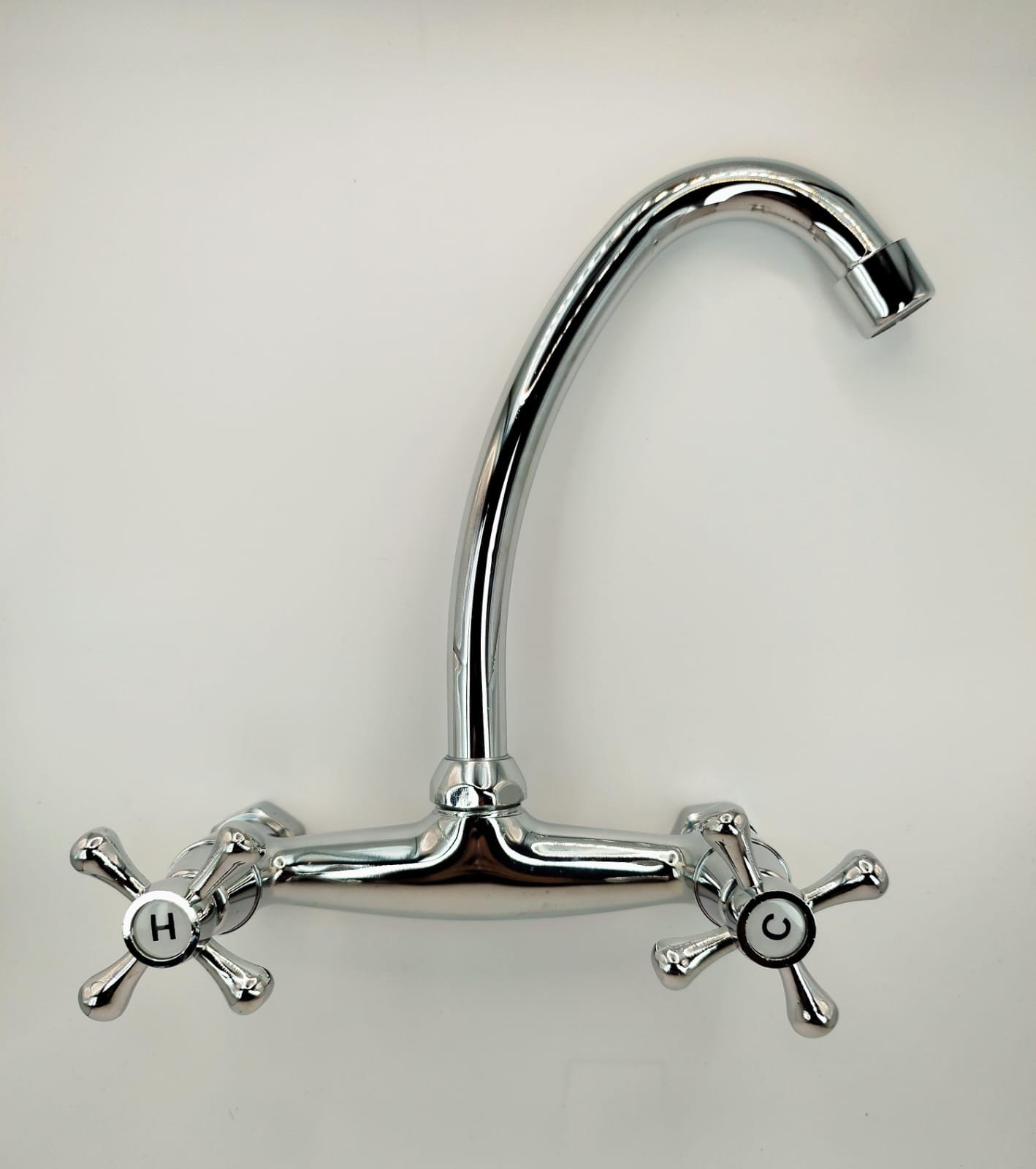 MEZCLADORA PARED PICO "J"