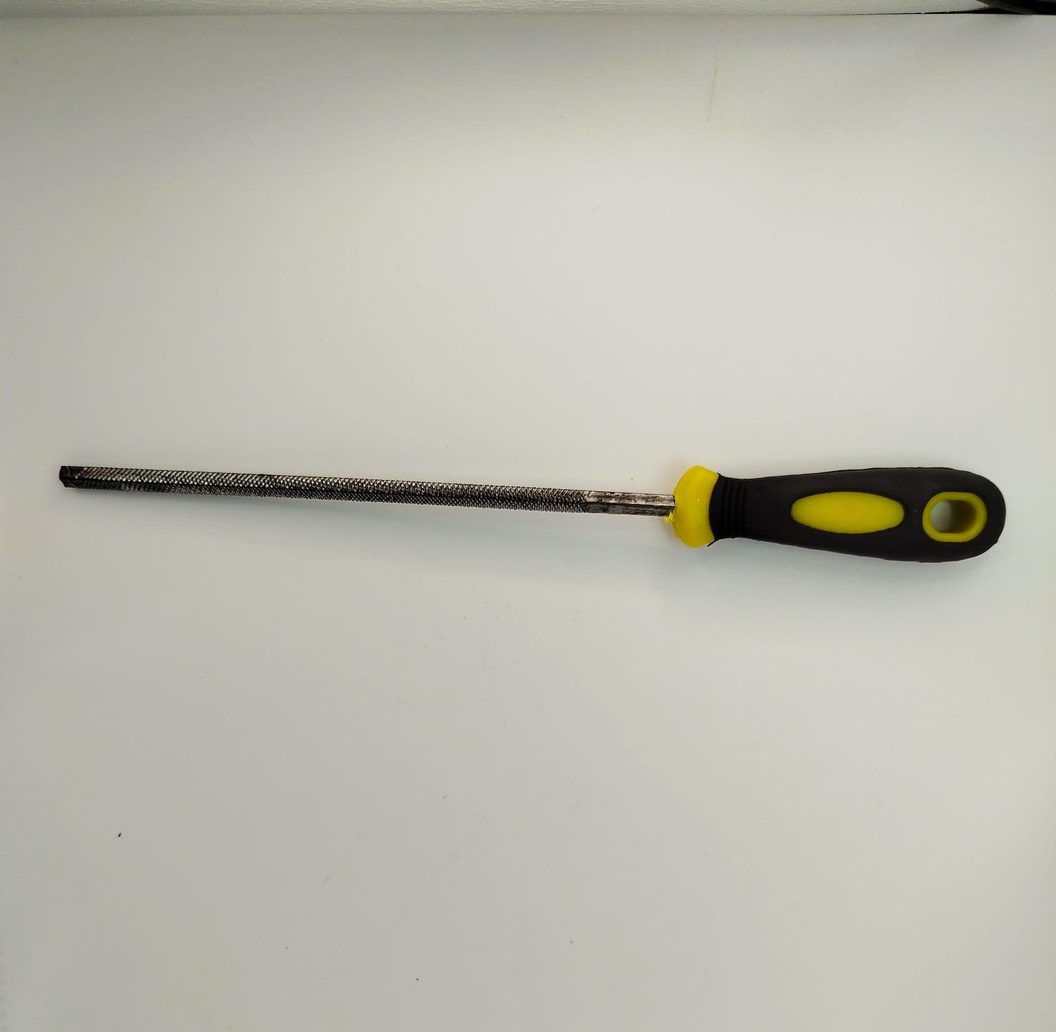 LIMA M/PLASTICO CUADRADA 8" AL-2077
OFERTA