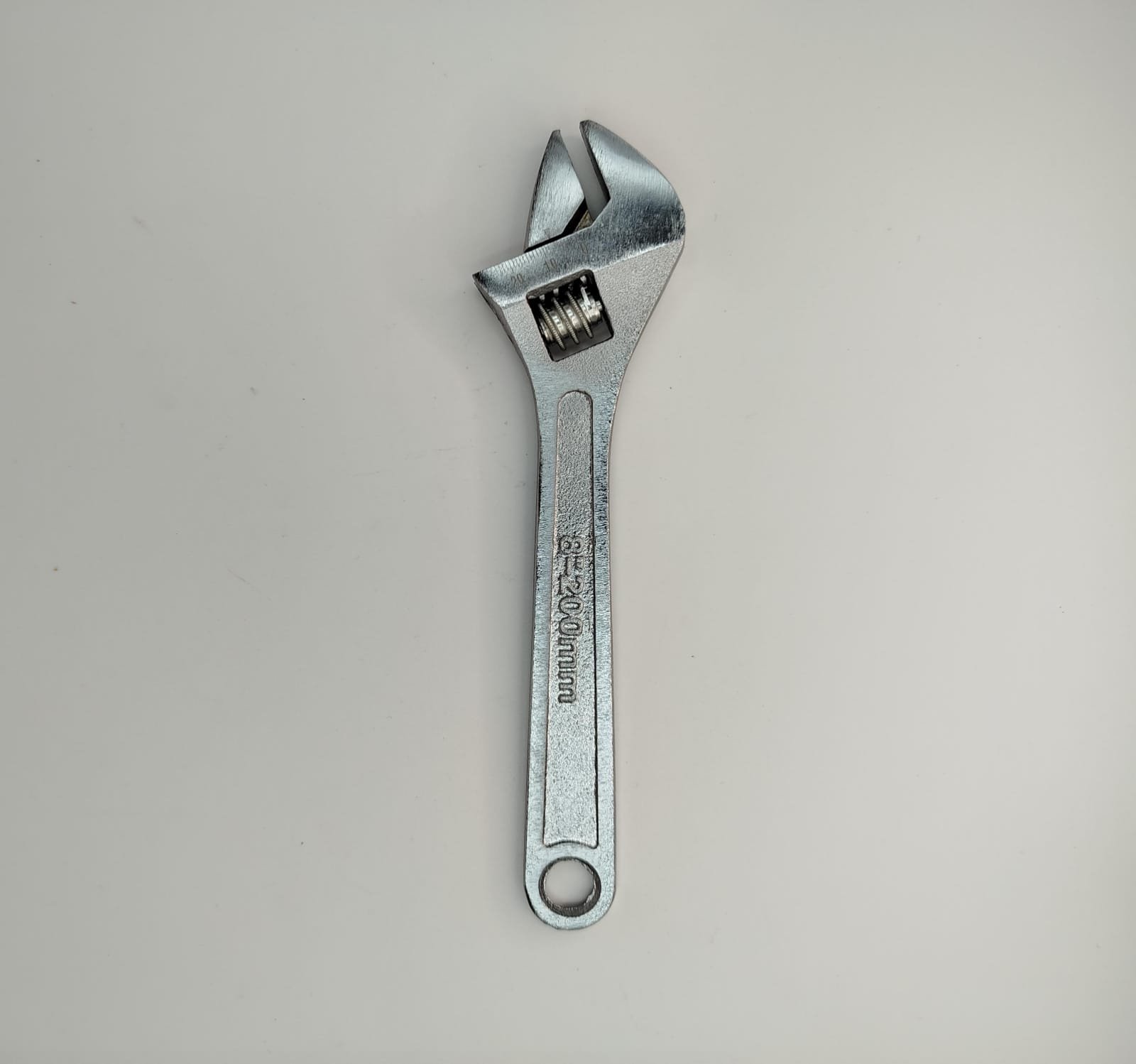 LLAVE AJUSTABLE 8" CROMADA ECO