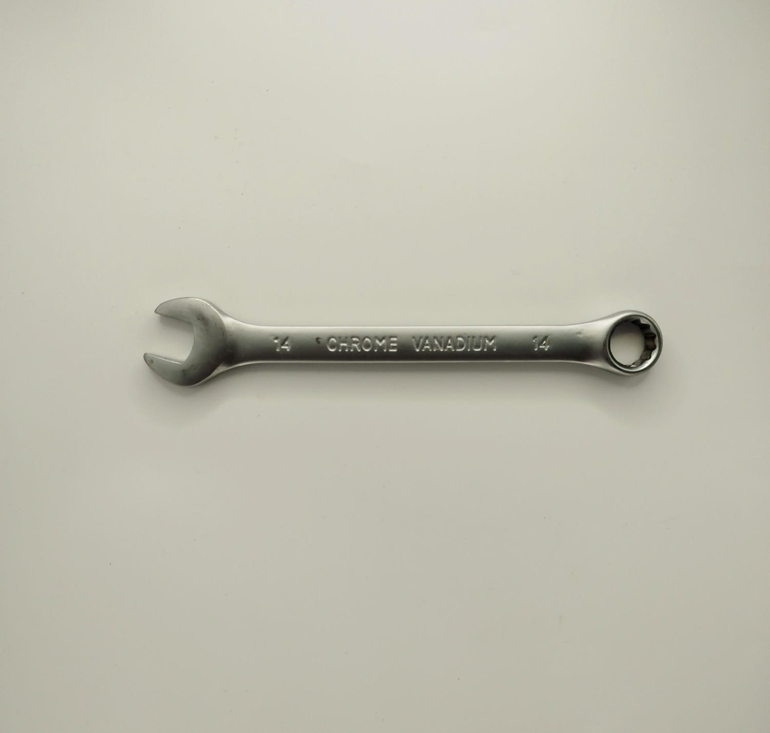 LLAVE COMBINADA SATINADA 14MM