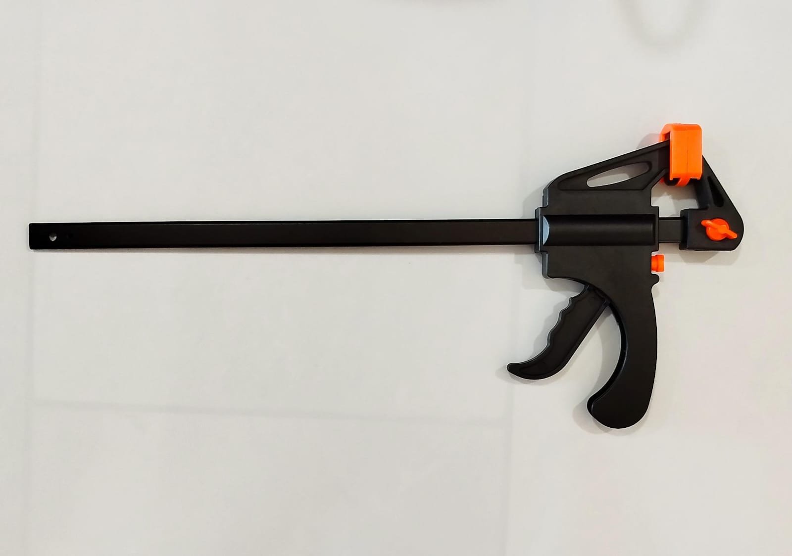 PRENSA F RAPIDA 18" PLASTICA