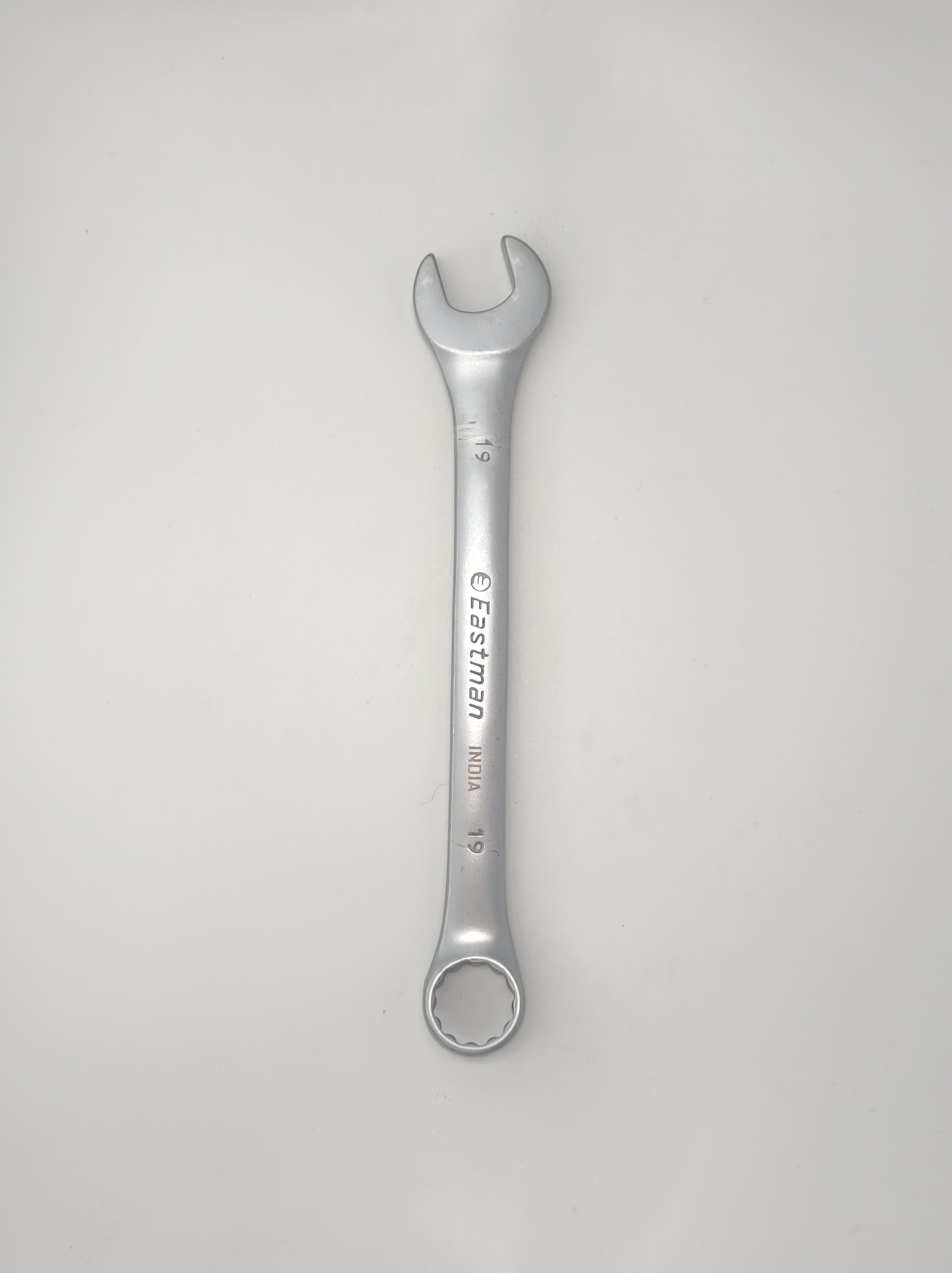 LLAVE COMBINADA CRV 19MM EASTMAN