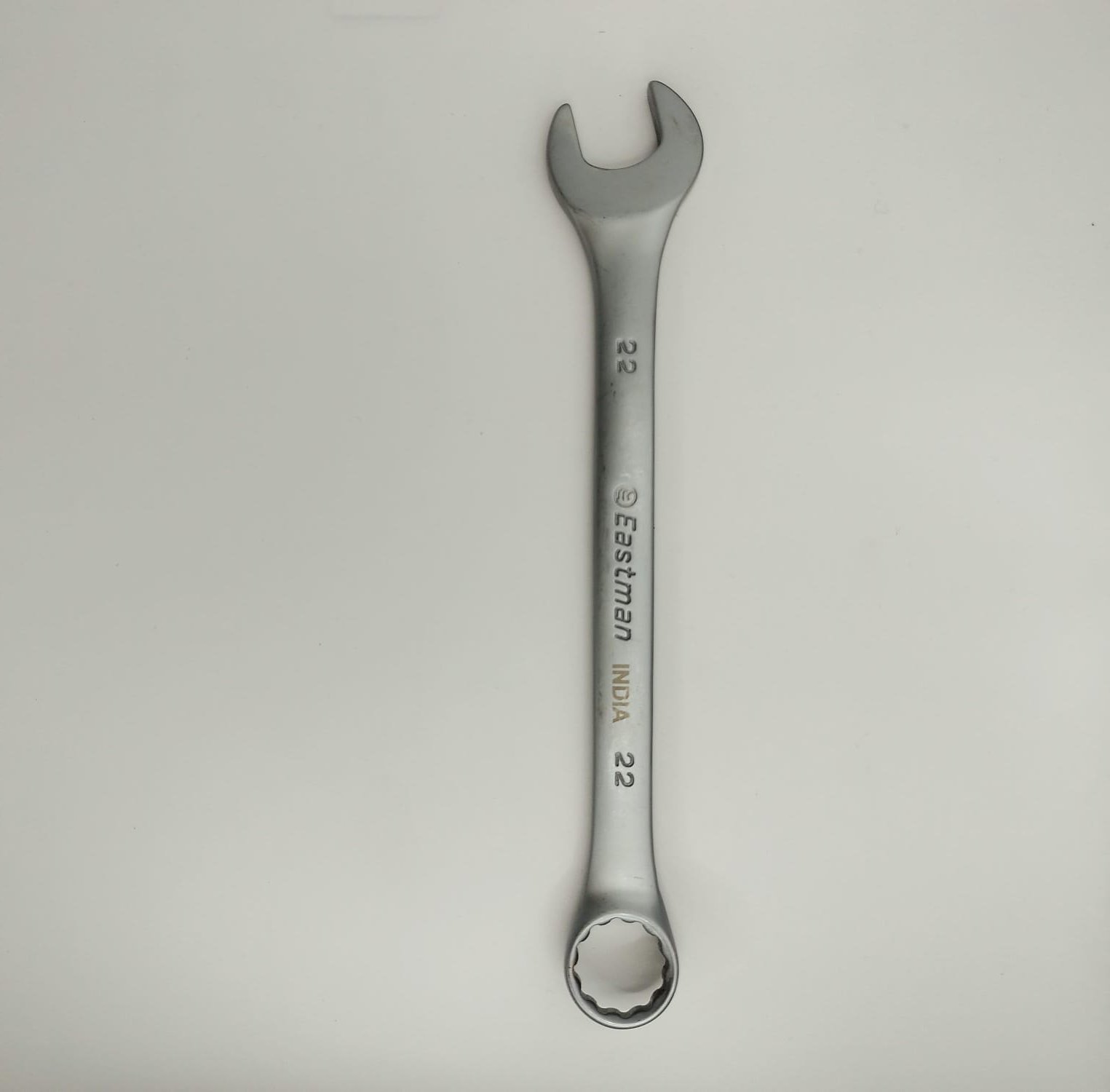 LLAVE COMBINADA CRV 22MM EASTMAN